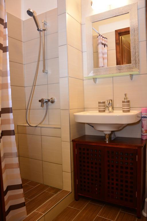 Bodza Apartmanok Eger Chambre photo